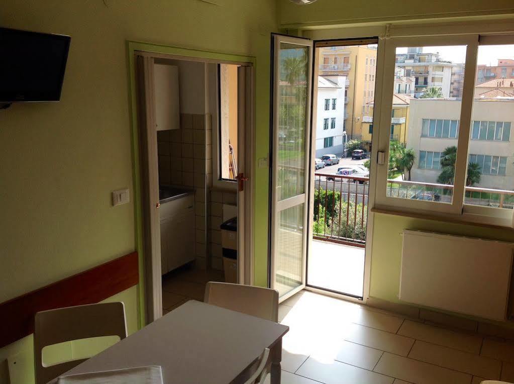 Ligure Residence Pietra Ligure Eksteriør bilde