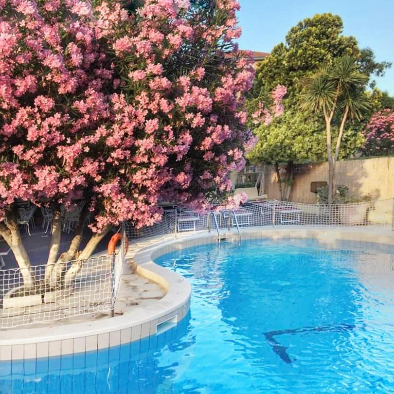 Ligure Residence Pietra Ligure Eksteriør bilde